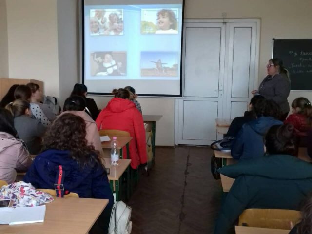 45215949_1929818020438874_3389596195822239744_n