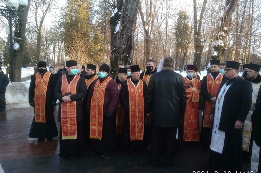 зображення_viber_2021-02-19_15-44-31