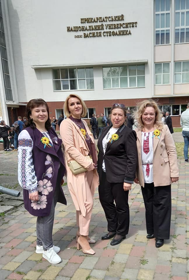 z-dnem-narodzhennia-ridnyj-universytete-10