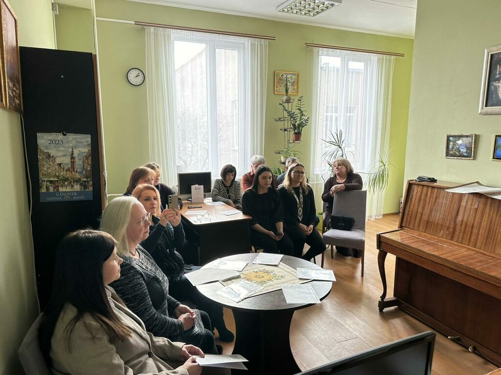 img-efe62512f2ee9a6a1839e55d83a5efee-v-1536x1152 (1)