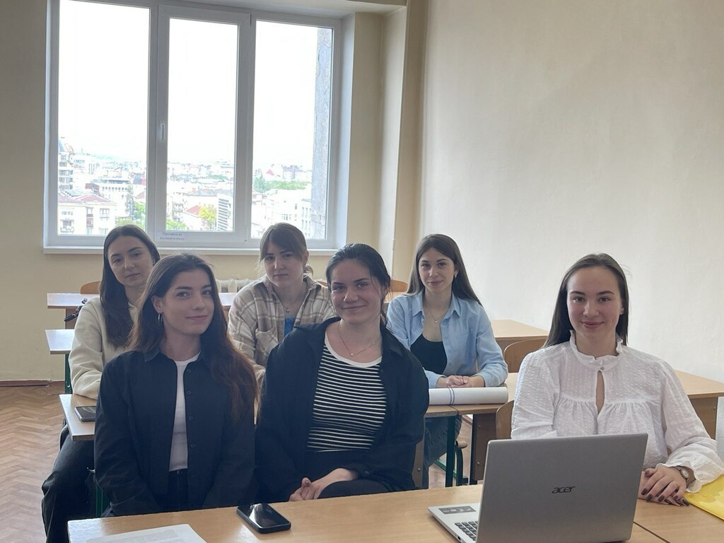 photo_2024-04-15_21-40-18