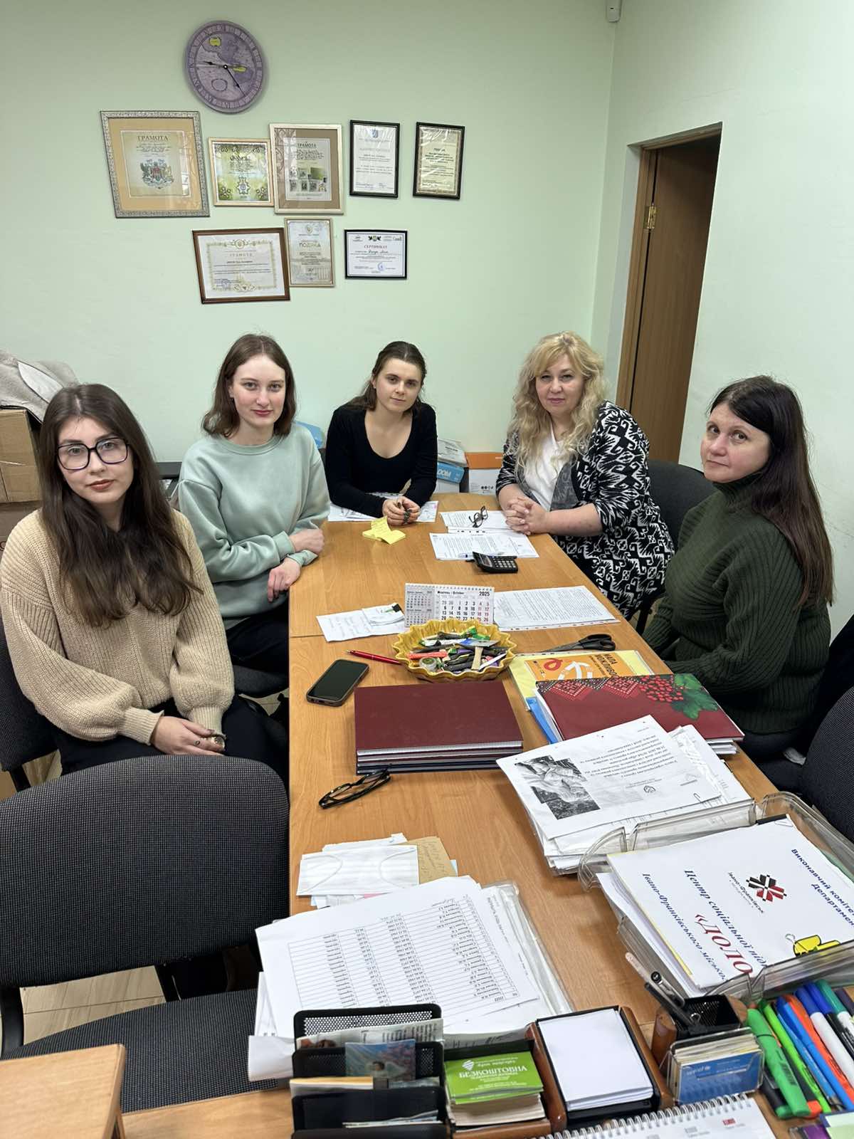 зображення_viber_2025-12-02_15-42-09-792