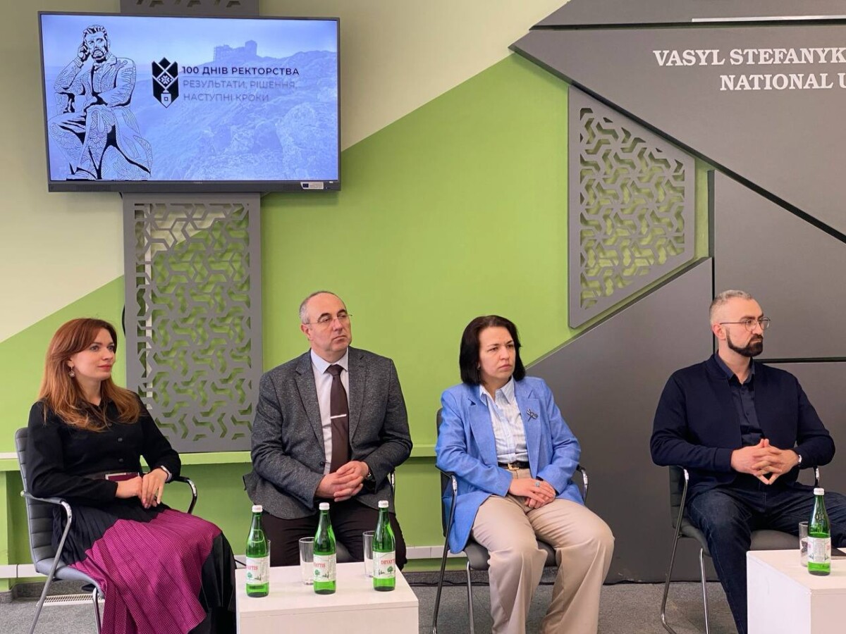 photo_5258478351016466547_y