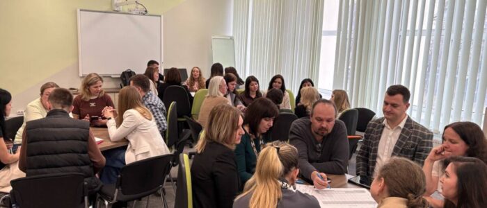 photo_5350284204681401268_y